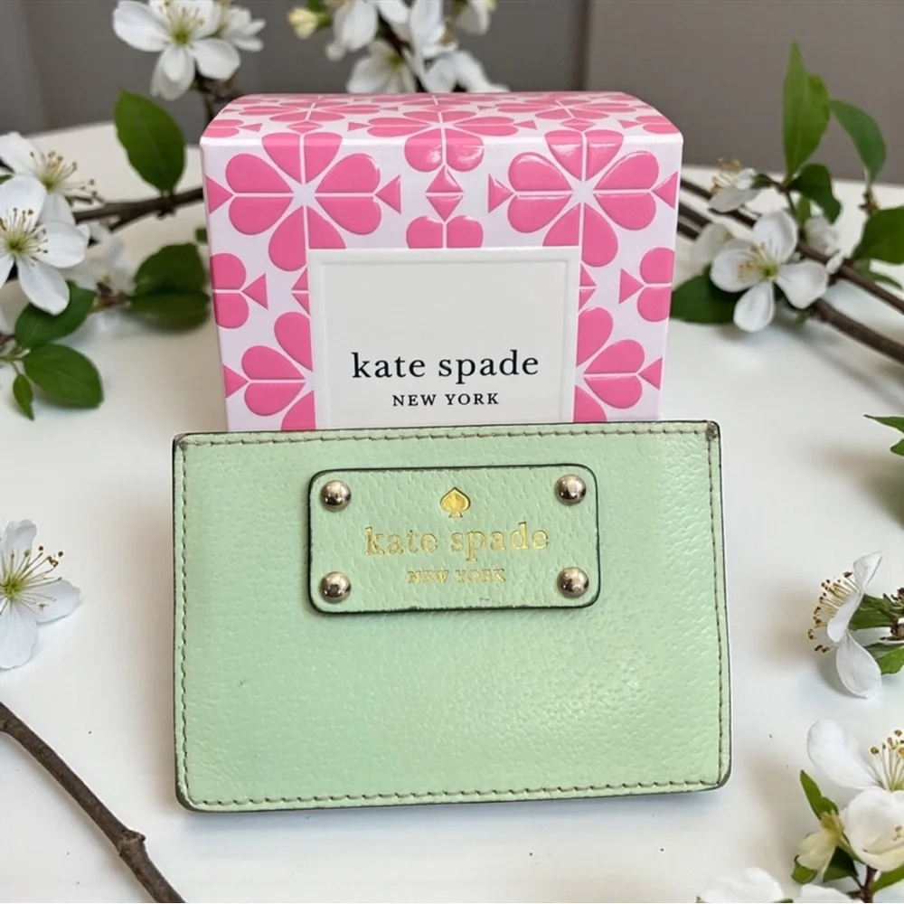 ♠️💚KATE SPADE♠️💚Mint Green & Tan Thin Cardholder/GUC
